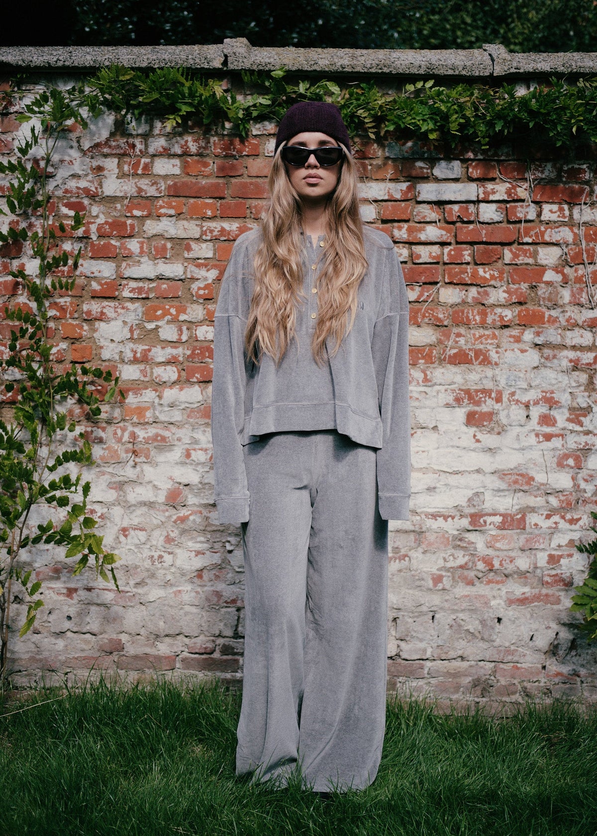 Emmanuel Pants Velour Dark Grey
